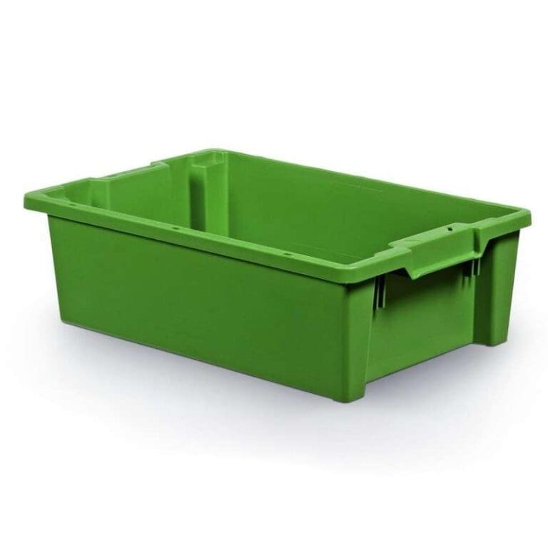 Vihreä Muovilaatikko 32L säilytyslaatikko valkoisella pohjalla.