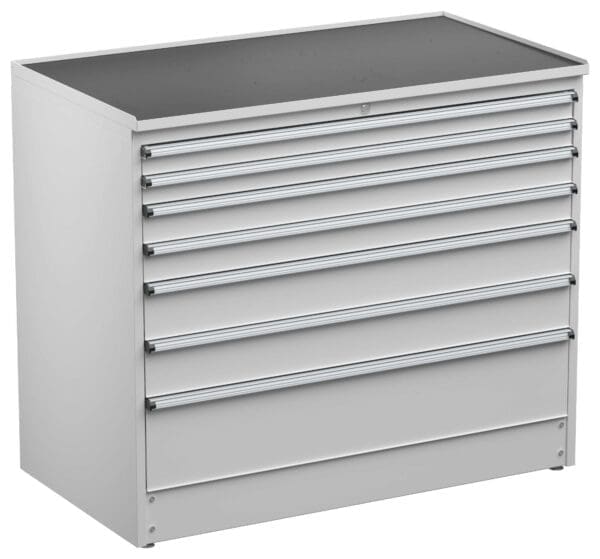 Laatikosto 130/110-3 on metallinen työkalukaappi laatikoilla.