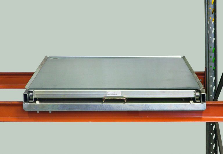 Galvanised double-sided pallet pull-out unit 800 kg for pallet racking (EUR/FIN)