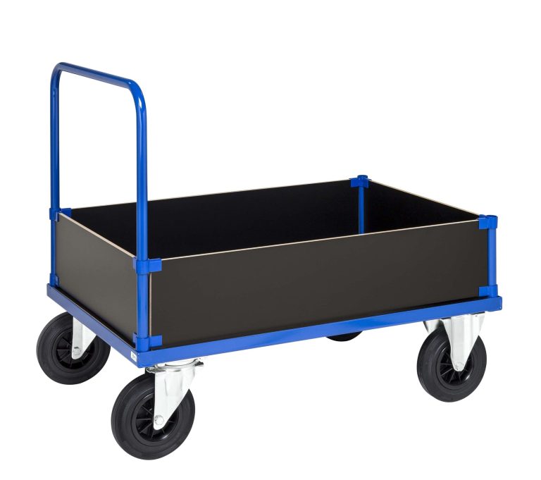 Low box platform trolley 500 kg with blue frame, black side panels and solid rubber castors