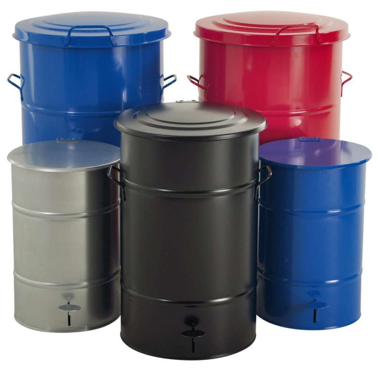 Retro metal waste bin in galvanised and painted steel for industrial indoor waste collection.