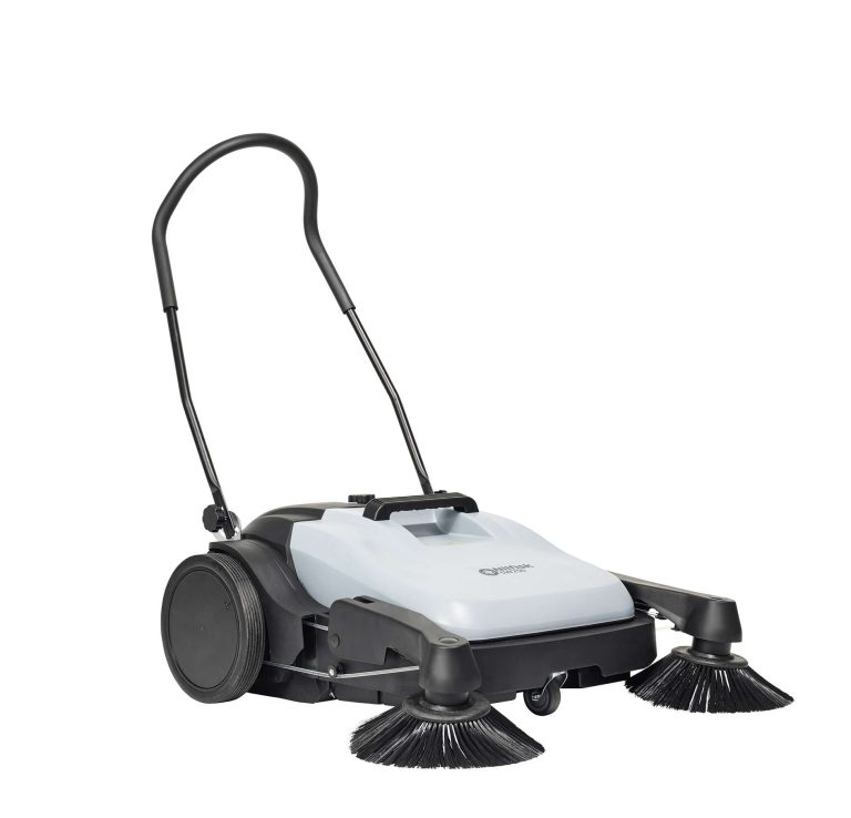 Nilfisk SW250 920 manual push sweeper with two side brooms