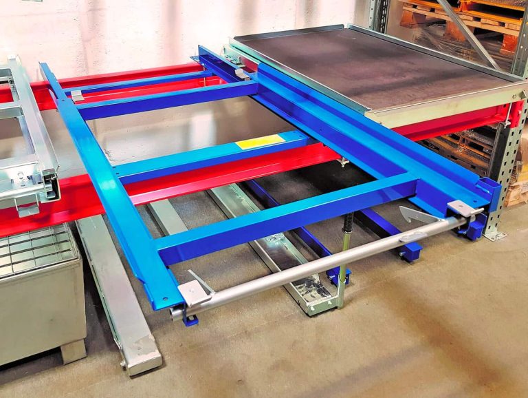 Pallet pull-out unit for Euro pallet racking, 650 kg, 70% extension
