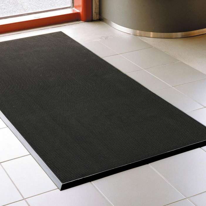 Rubett rubber scraper mat with dense rubber spike surface for indoor and outdoor entrances