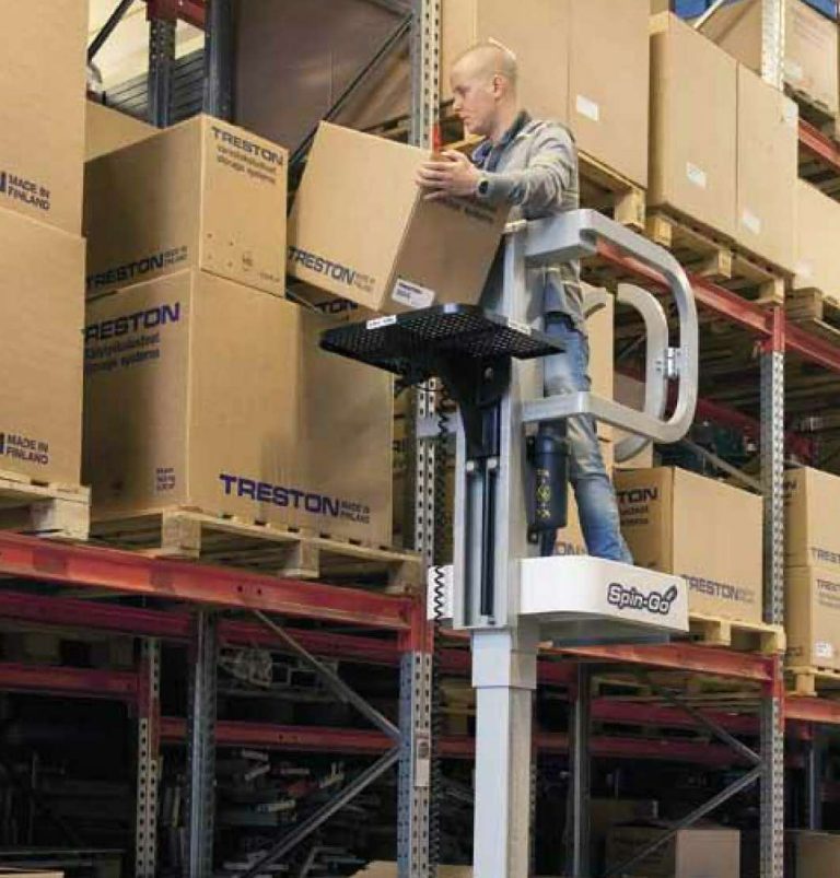 Sprint self‑propelled stock picker, driveable with platform raised, 5 m working height for narrow‑aisle order picking