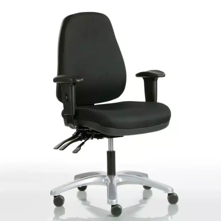Team 11 office chair – ergonomic black task chair with adjustable armrests and gas lift.