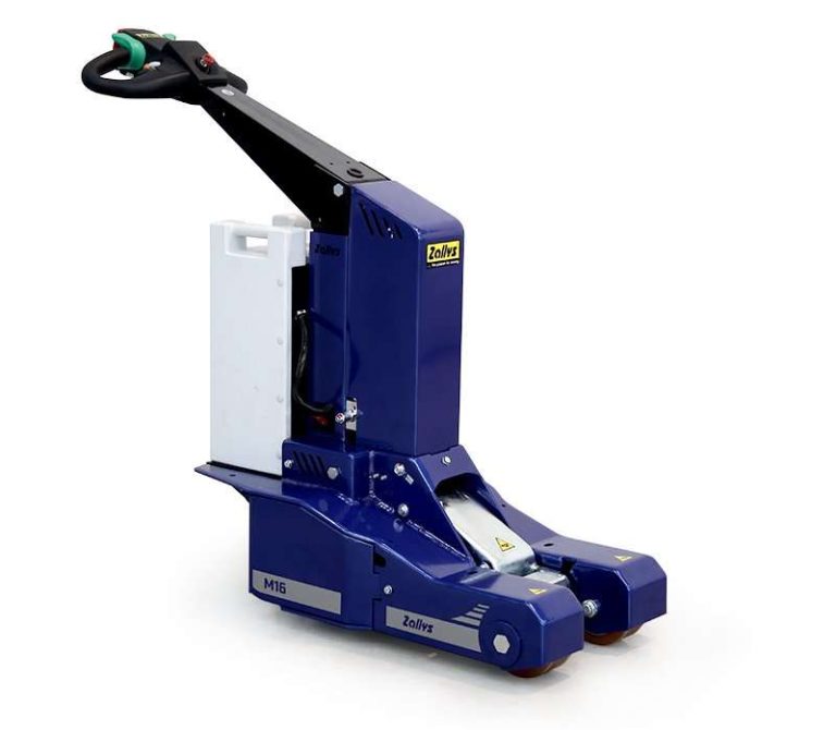 Zallys M16 tow tug with hydraulic hitch moving a 6,000 kg wheeled load